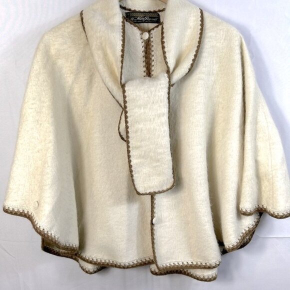 Mon Repo Alpaca Wool Cape  Peruvian Size Small Attached Scarf Exc. Condition - Picture 4 of 11